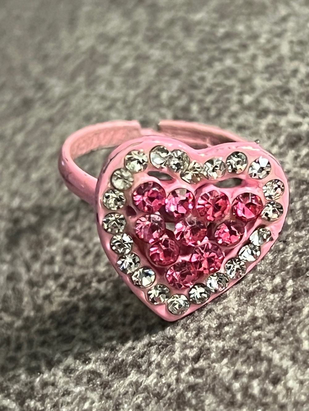 Pink Heart Rhinestone Adjustable Ring - Picture 2 of 3